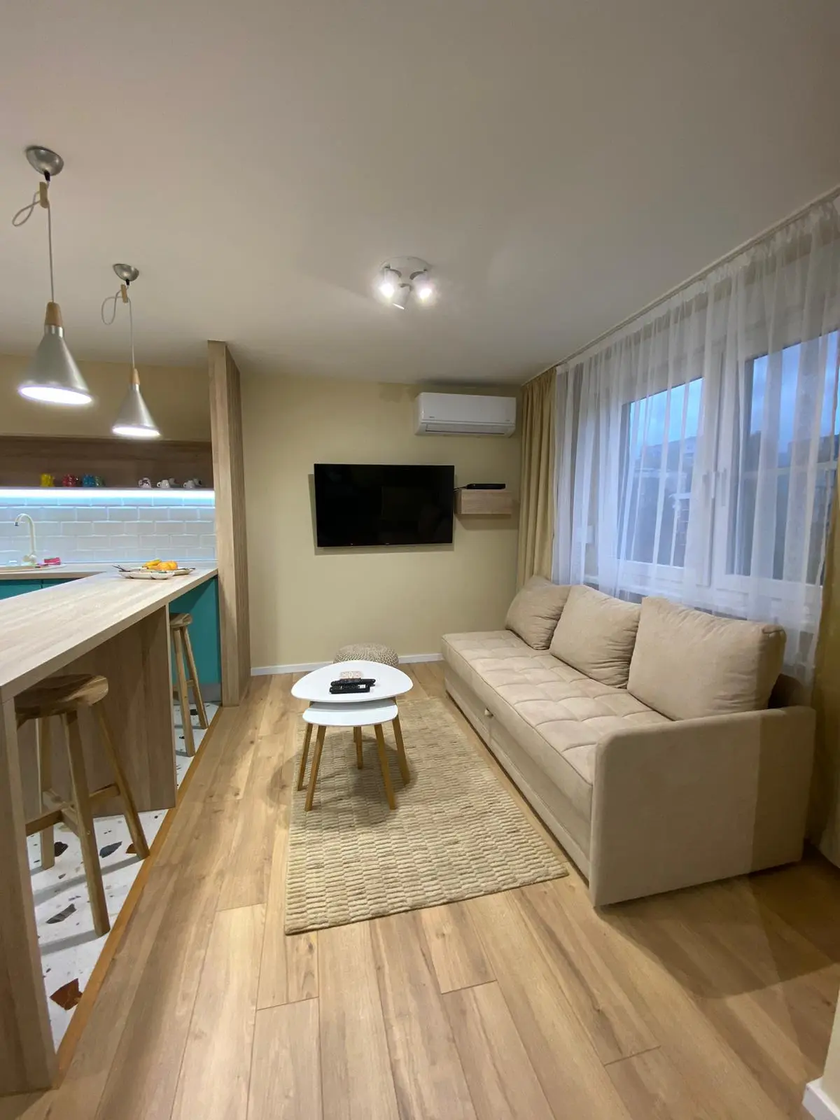 Lovely Studio Apartment Green