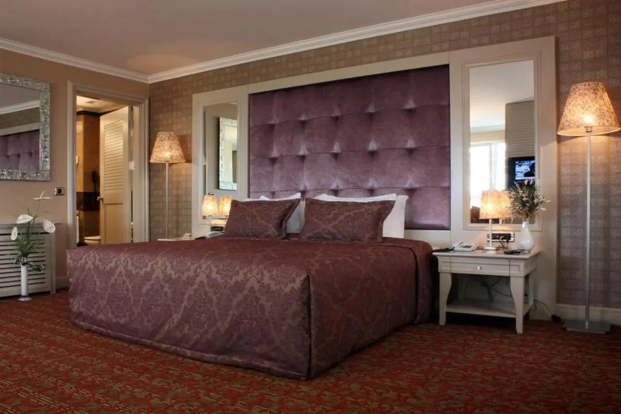 Dream Hill Business Deluxe Hotel Asia