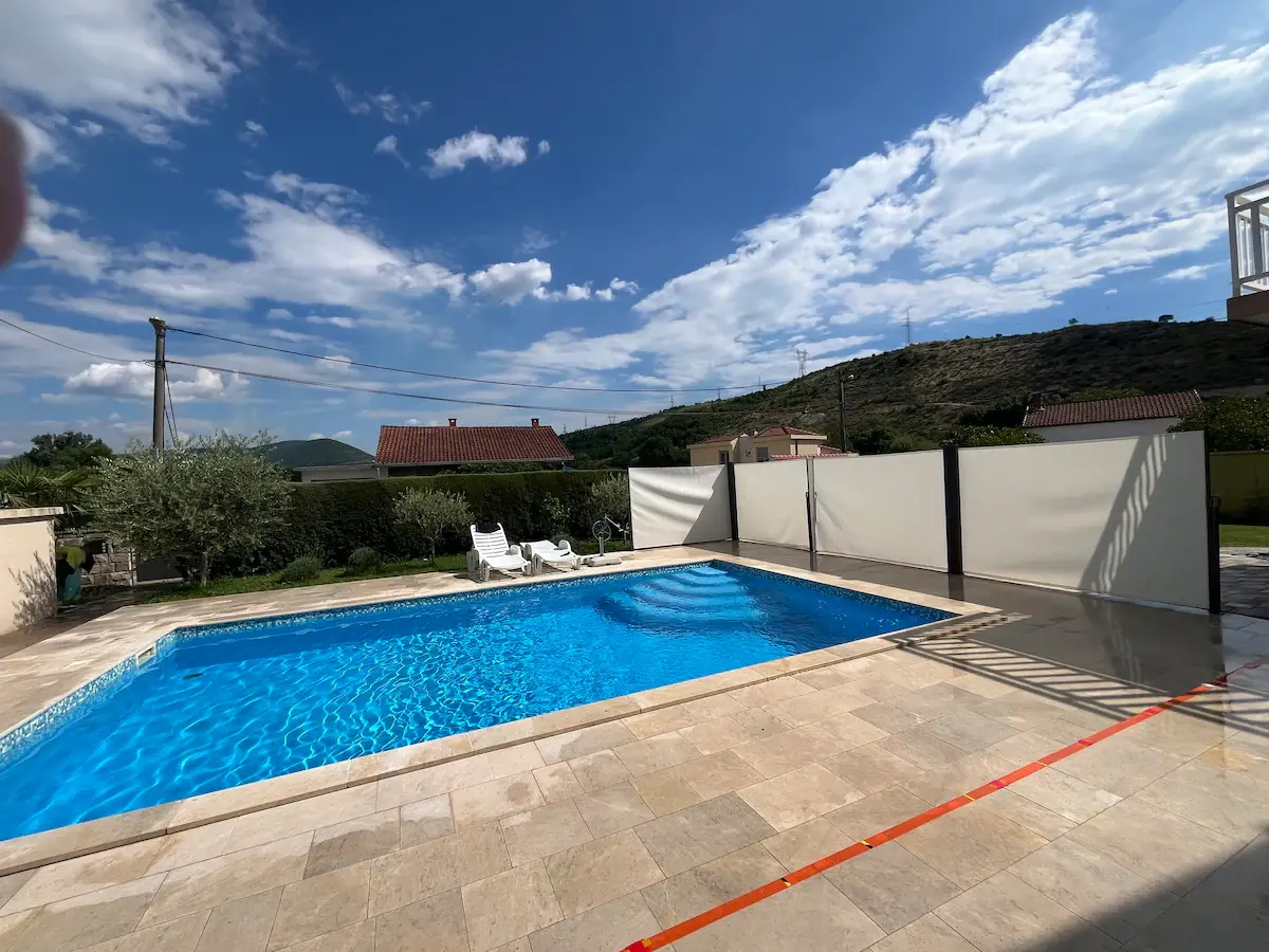 Villa Alma Buna