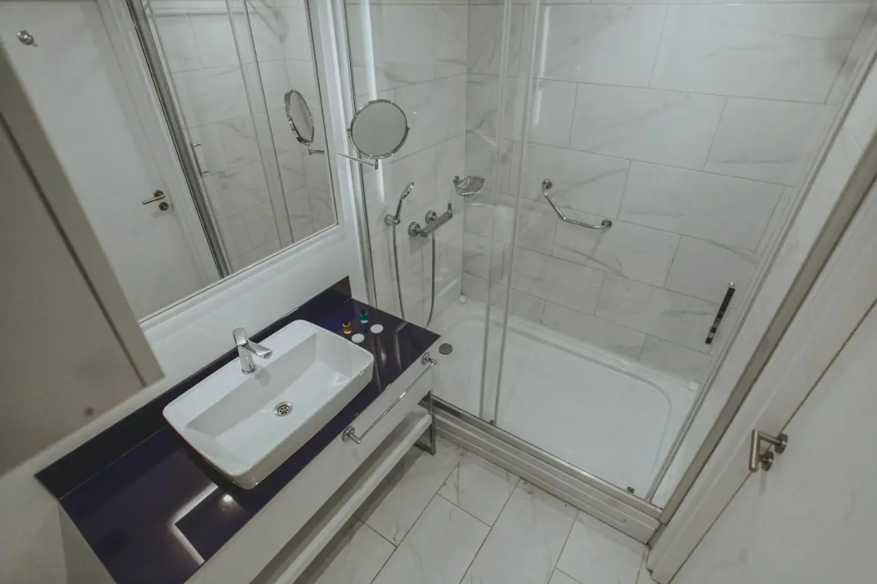 Spectacular Sea View Aparthotel In Orbi City Batumi