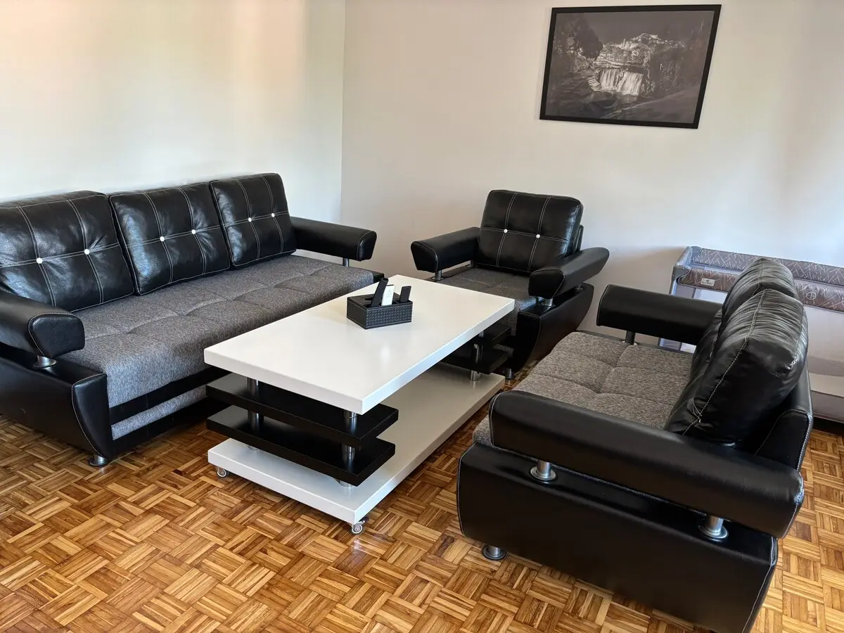Apartment Adi