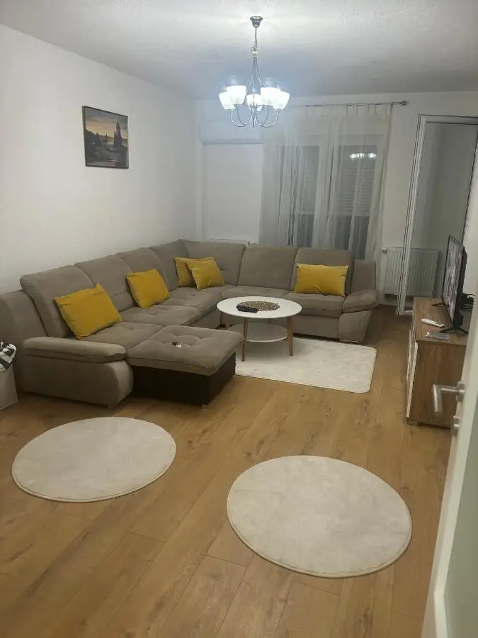 Apartman Aura