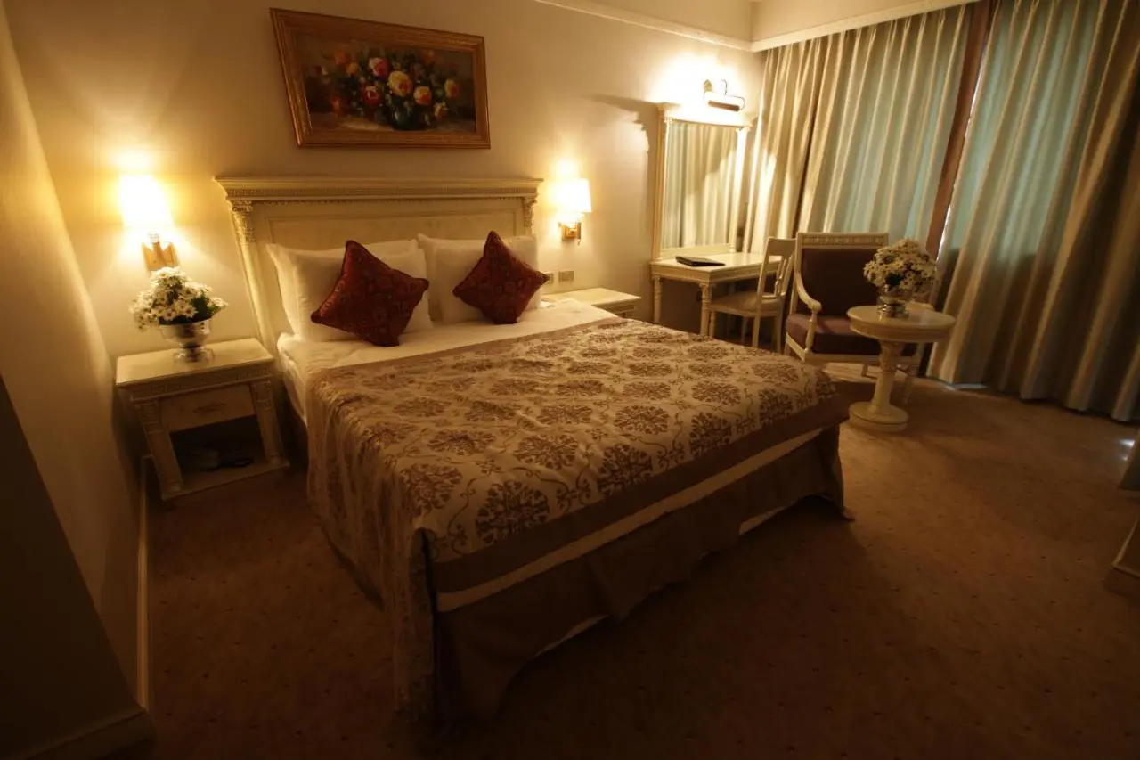 Demir Hotel