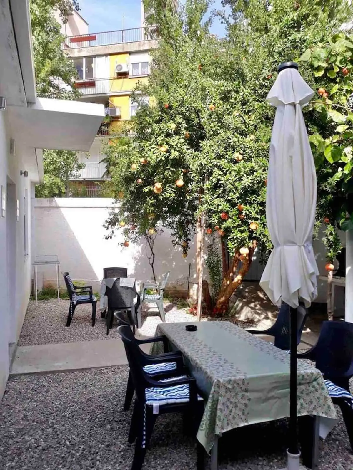 Naar 1 - cozy APT+ FREE PARKING