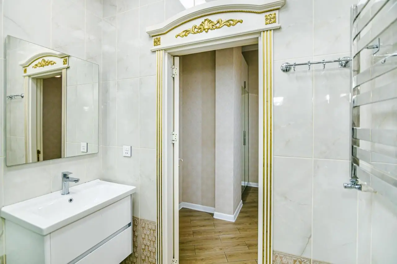 PILOT Luxury Apartment in Nizami street