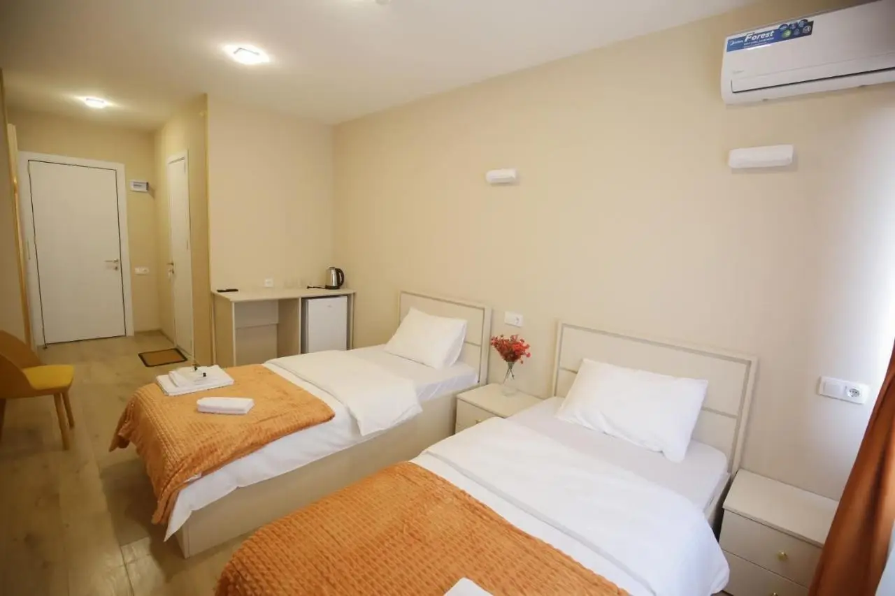 Hotel Caucasus