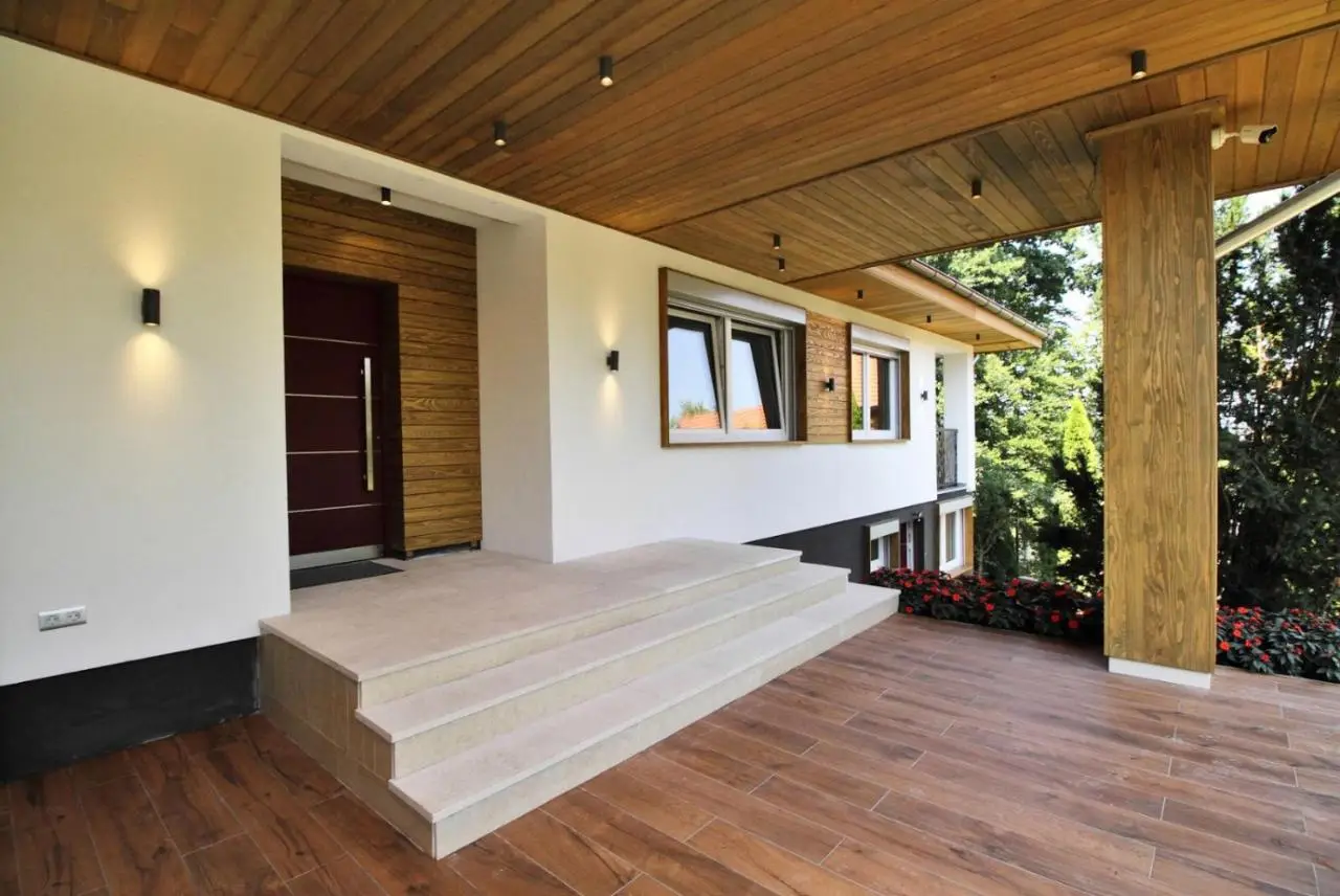 Villa Wood & Green SPA
