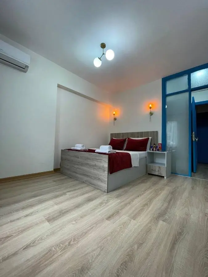 PANORAMA CITY SUITE