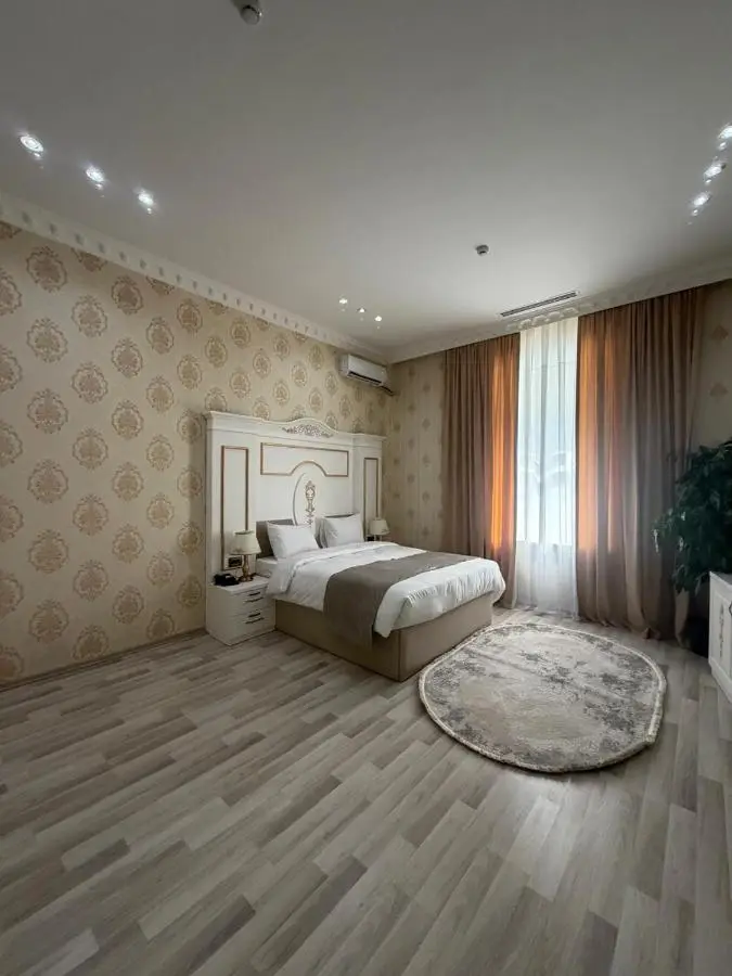 Nizami White Hotel City