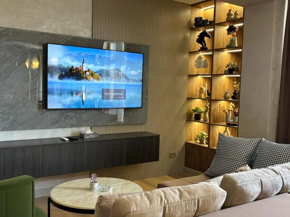 Zarastay Homes