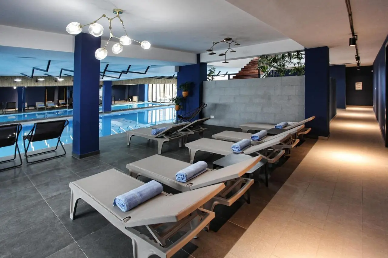 L.M Club Hotel