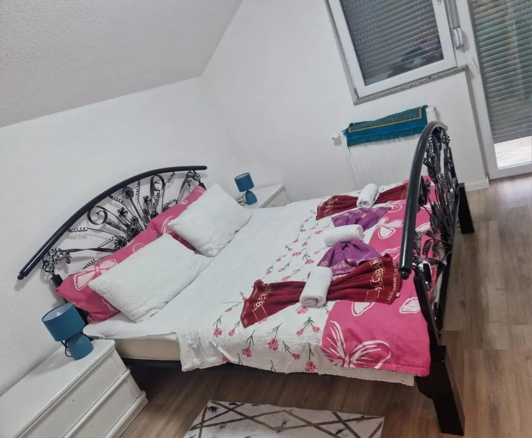Apartman Villa E&M
