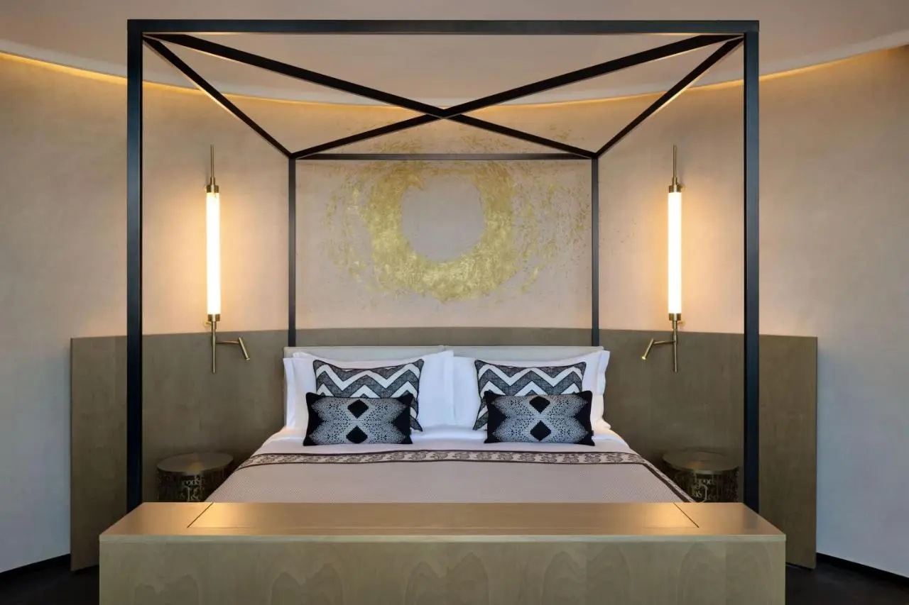 Paragraph Freedom Square, a Luxury Collection Hotel, Tbilisi