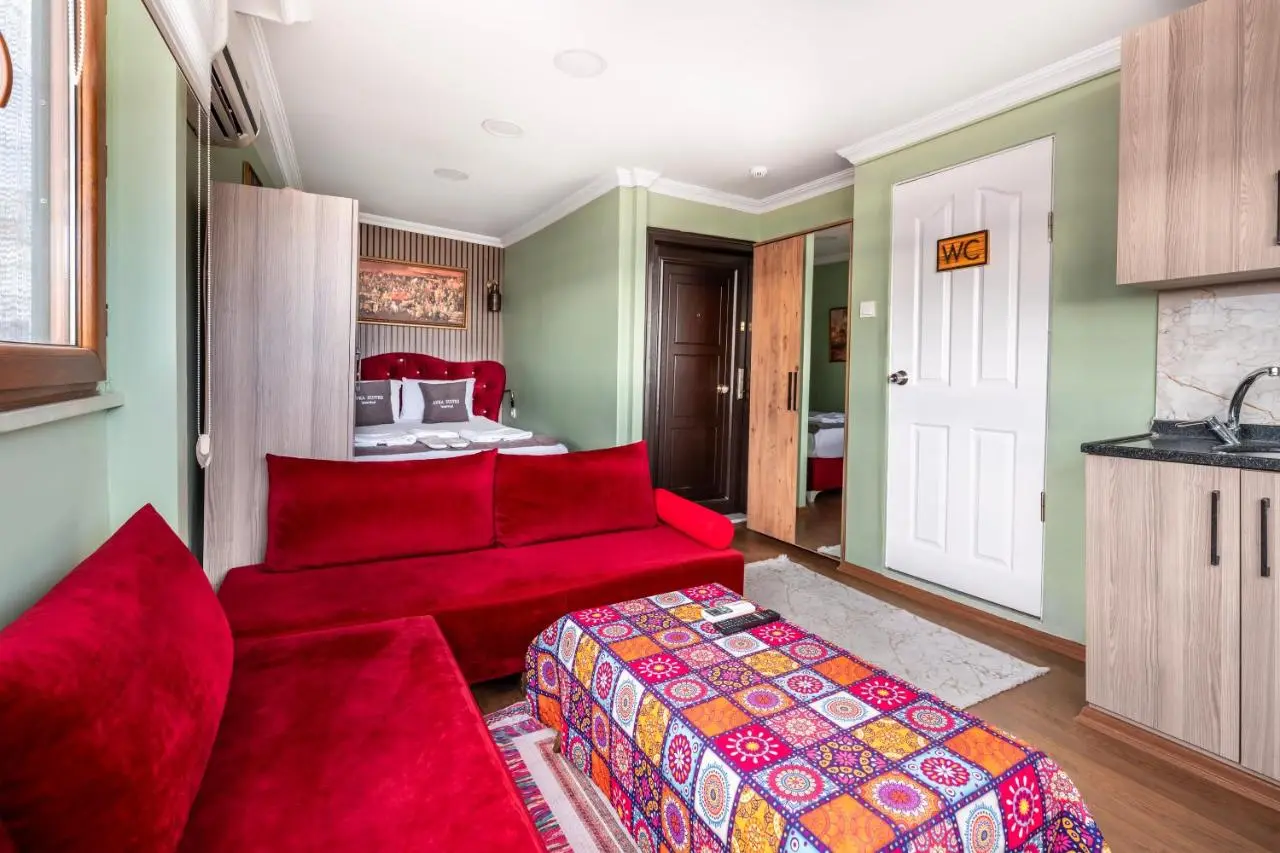 AYKA APART SUiTES OLD CITY