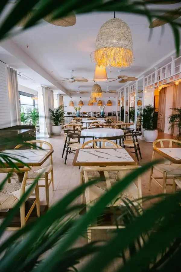 The Grandeur Hotel