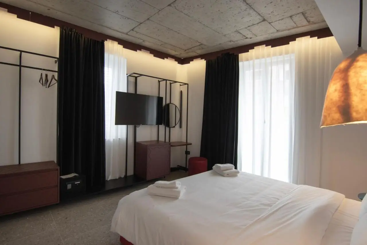 Bazaar Hotel
