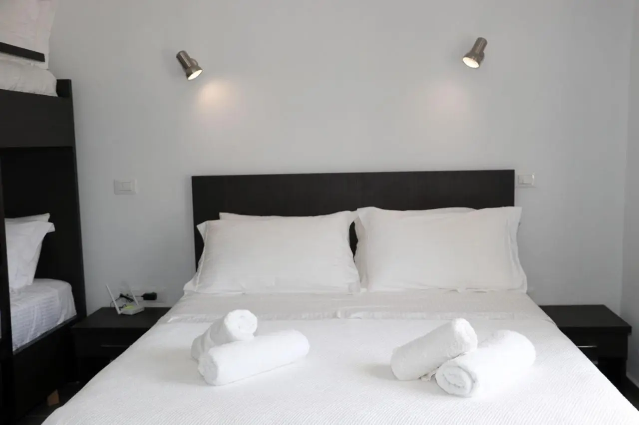 Hotel Velipoja Village
