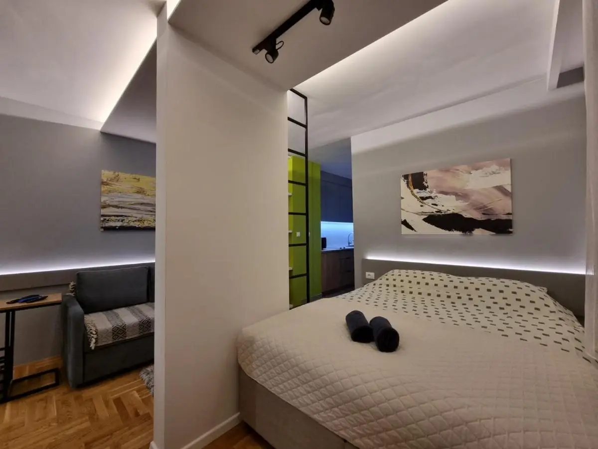 Studio Apartman Golden Lux 1