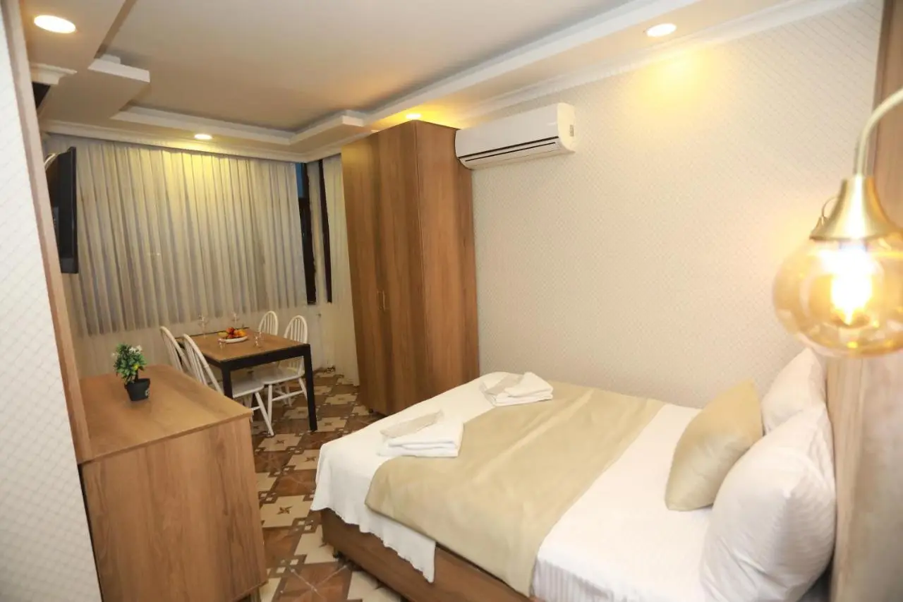 IMMORTELLE HOTEL lord sophiha