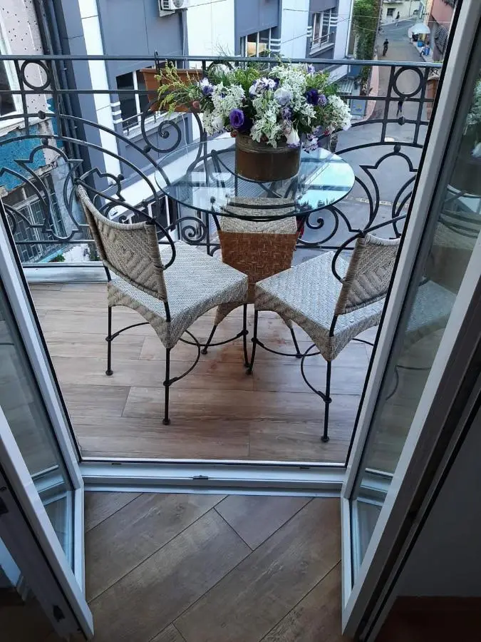 The White Swan Suites Beyoglu