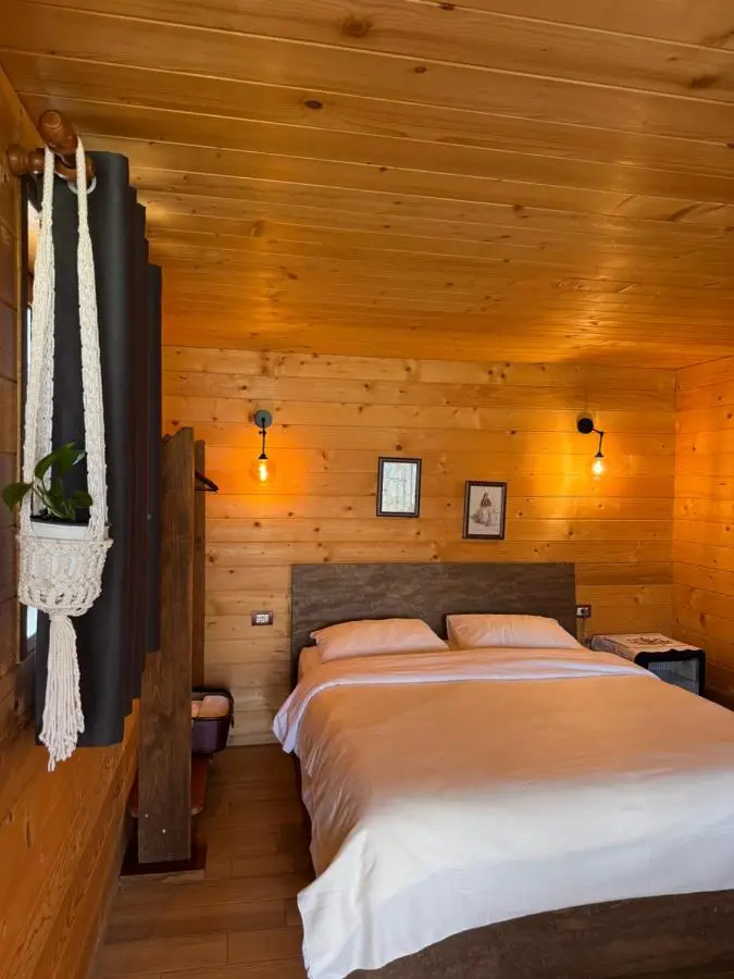 Agora Farmhouse