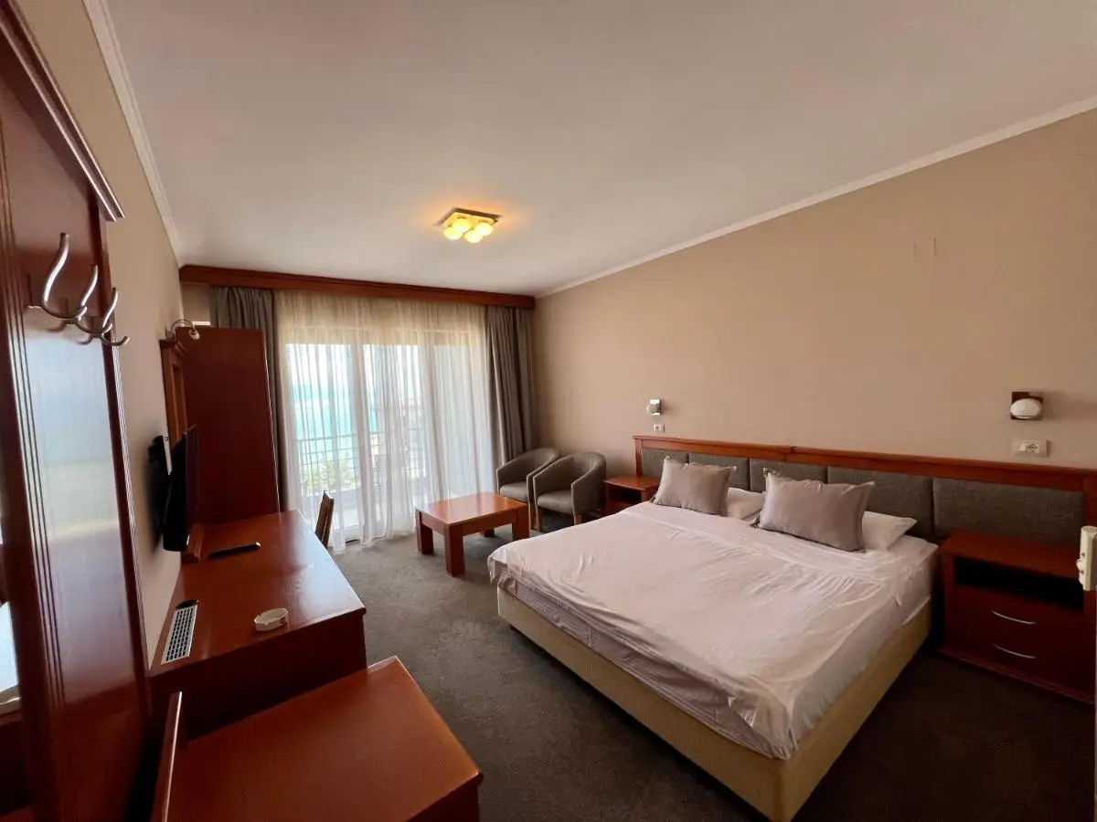 Hotel Millennium