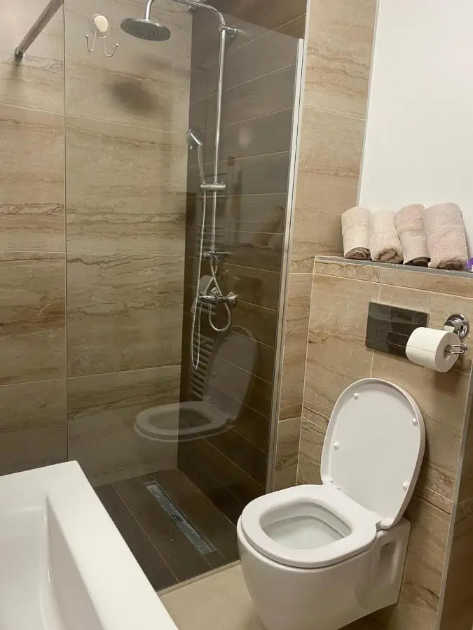 Apartman 306