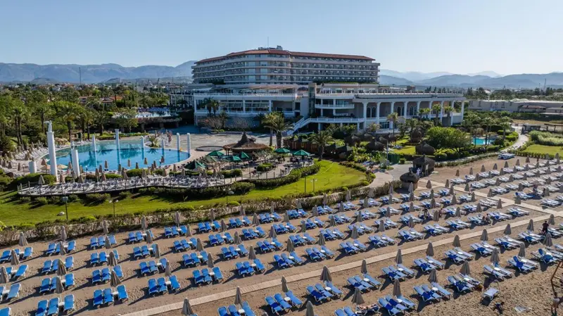 Starlight Resort Hotel