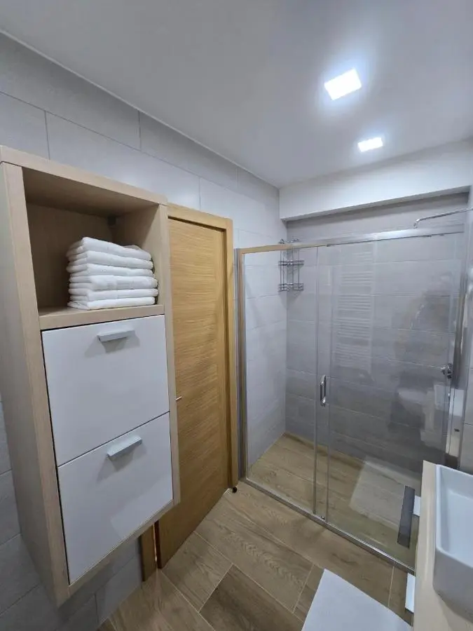 RIO DELUXE A1-8 - ApartHotel Vucko - Private Host