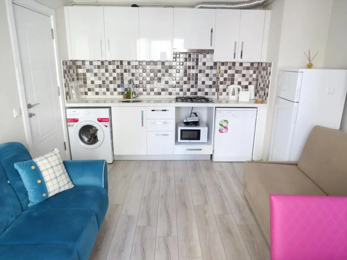 Istanberry - Paradise Two-Bedroom Apartments with Elevator