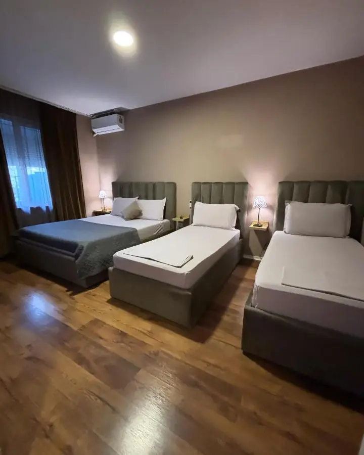 BejartApartment2