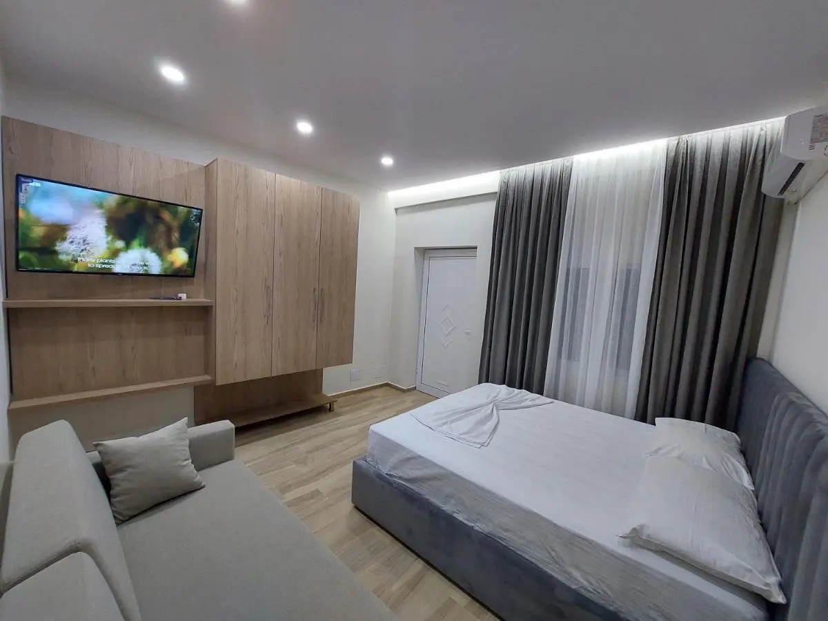 SOLE INN