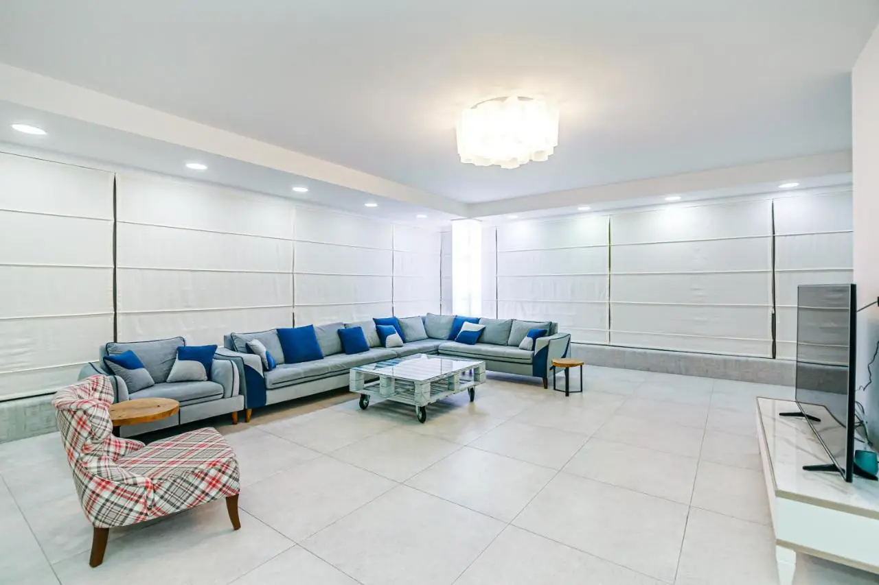 LUXURY SKY Apartment MEGAFUN Residance