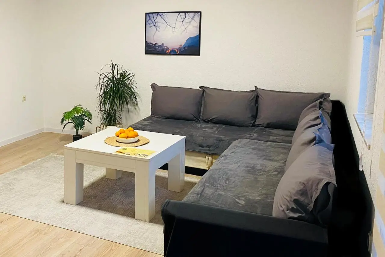 Farah Apartment