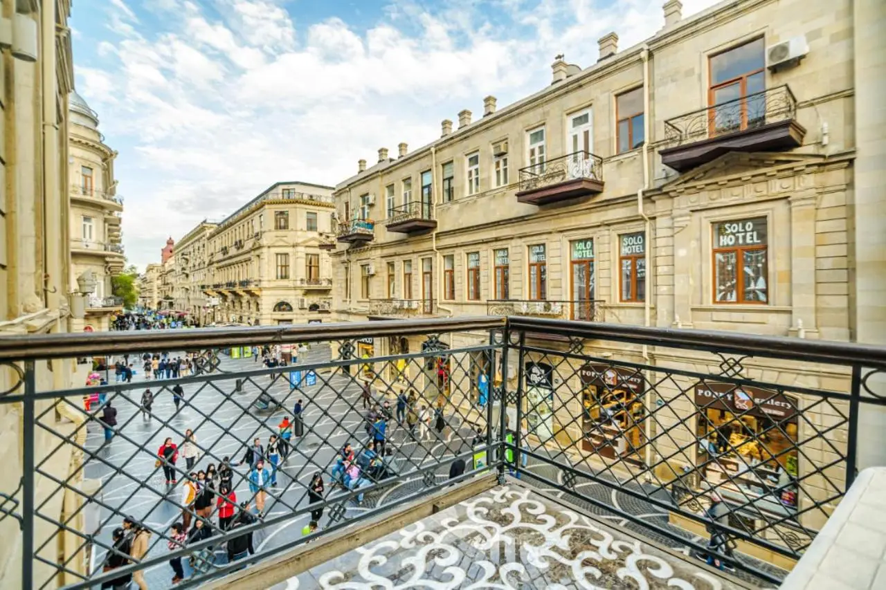 COZY Apartment in Nizami Street