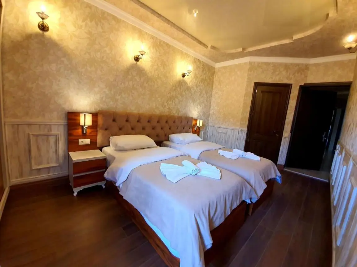 MELINI Boutique Hotel