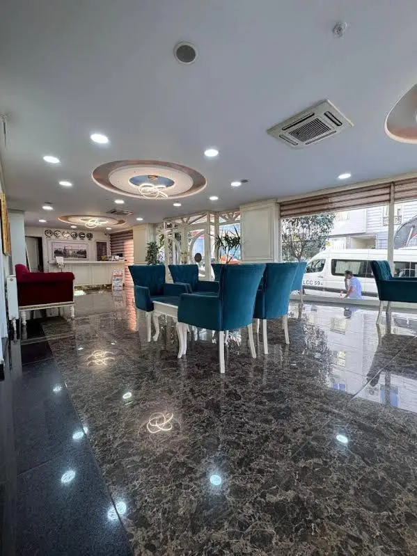 Ens Hotel