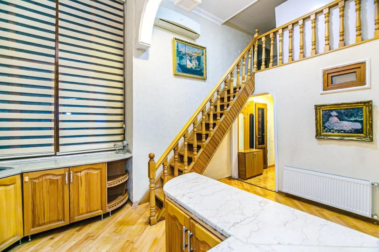 Apartment Hiss Lux