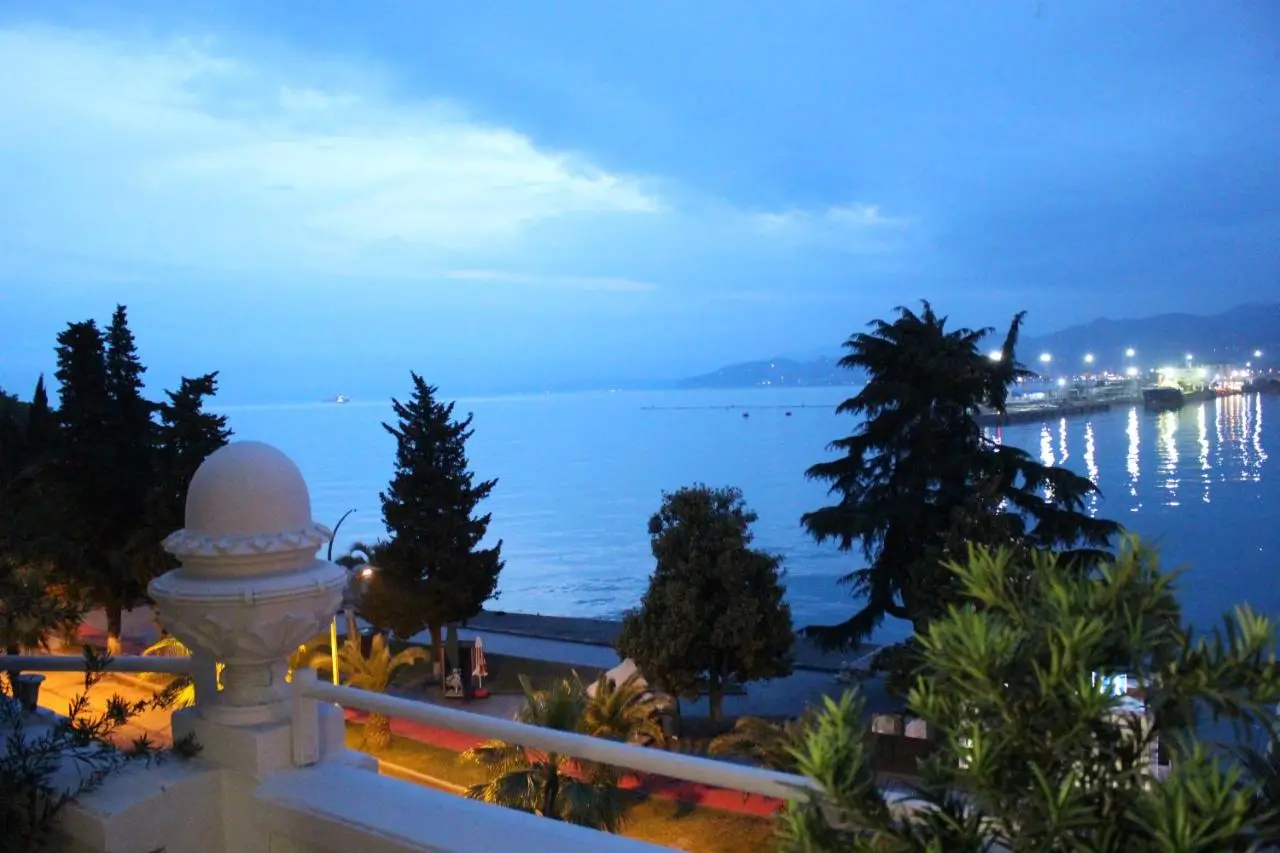 Boutique Hotel 32