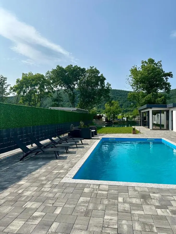 Unavis Residence