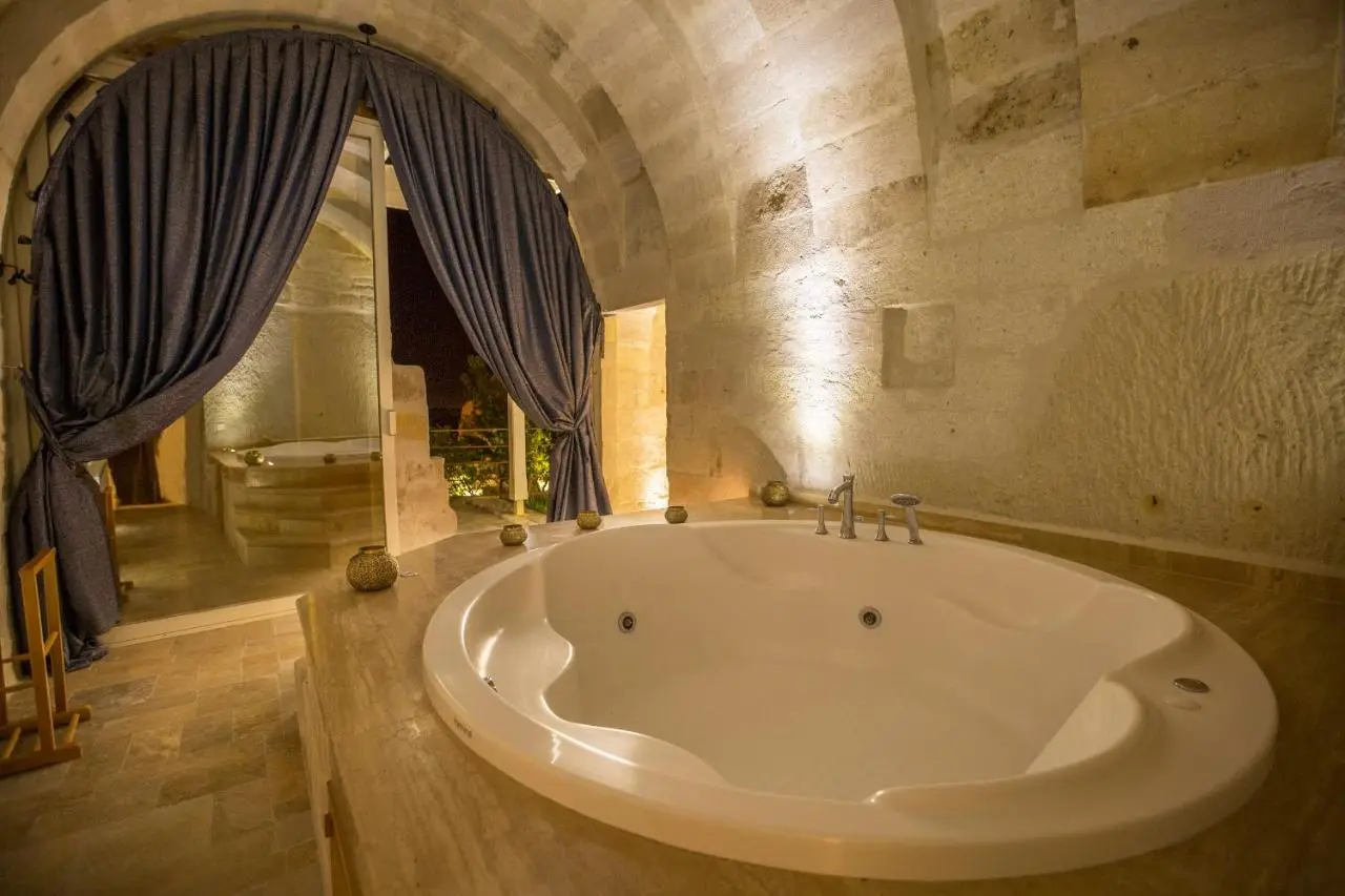 Azure Cave Suites - Cappadocia
