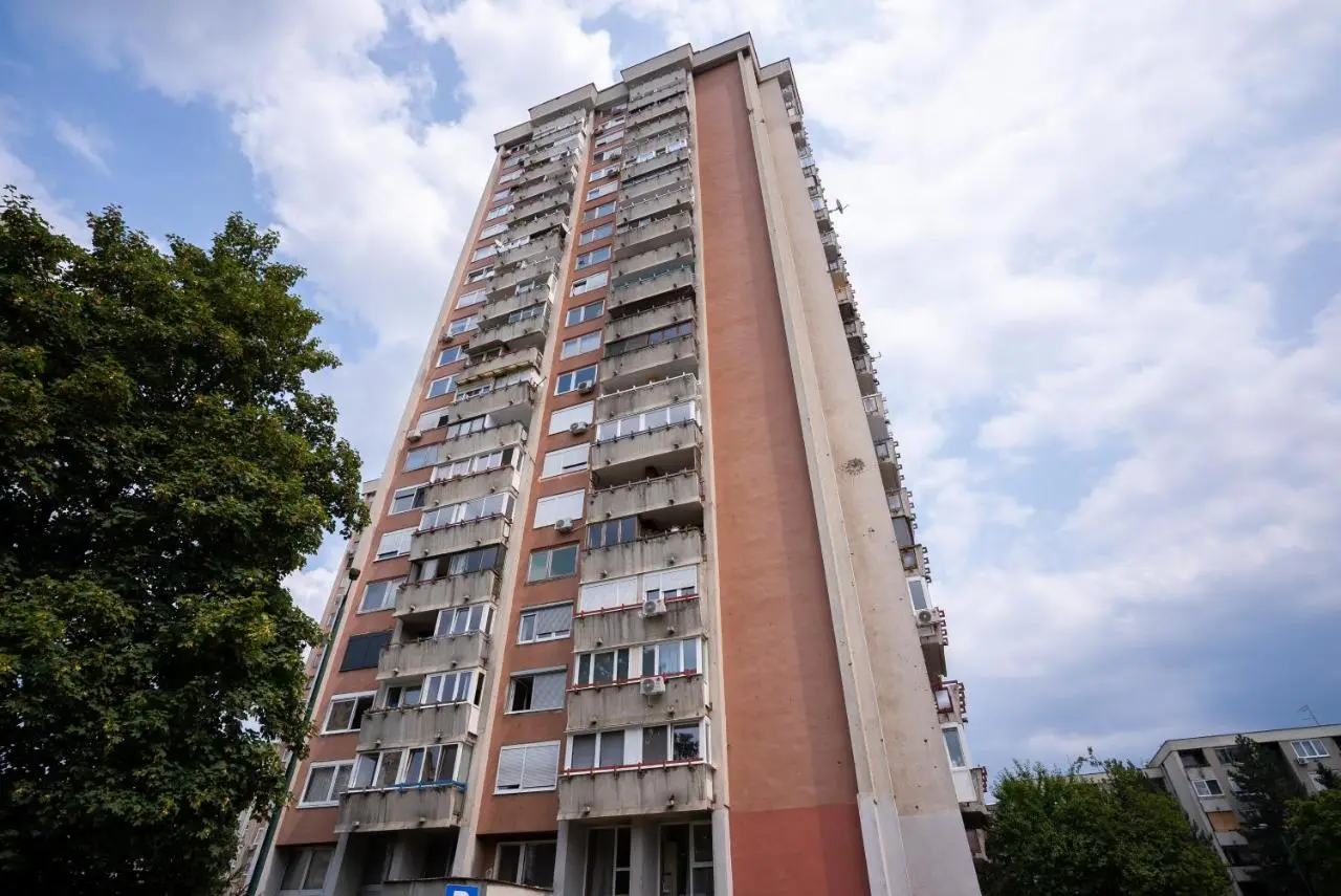 Skyline Apartment