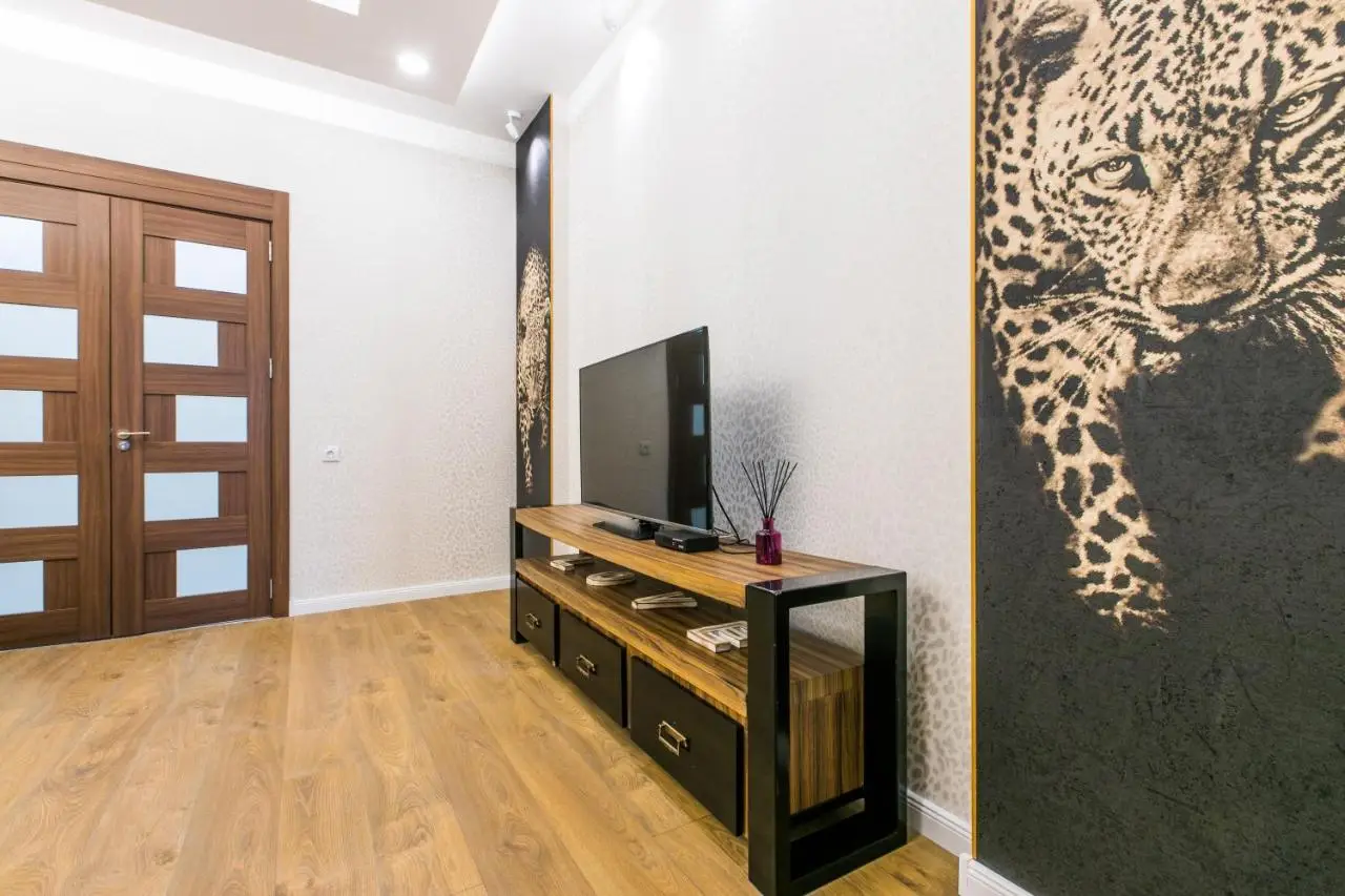 Sweet Home 6 VIP at Rustaveli Avenue
