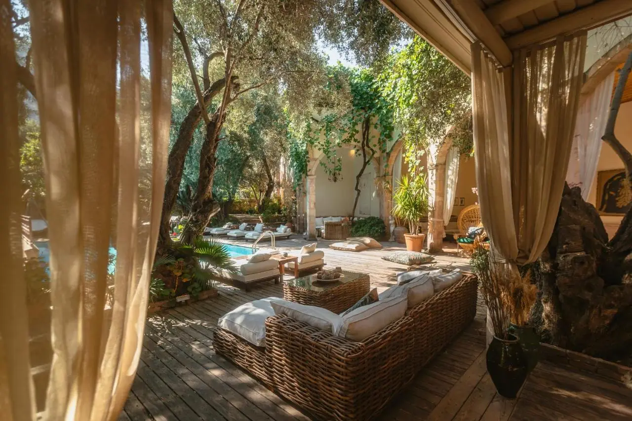 Jade Residence