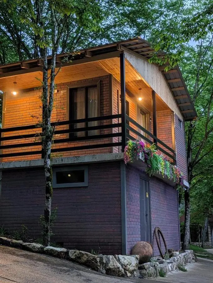 Martvili canyon cottage