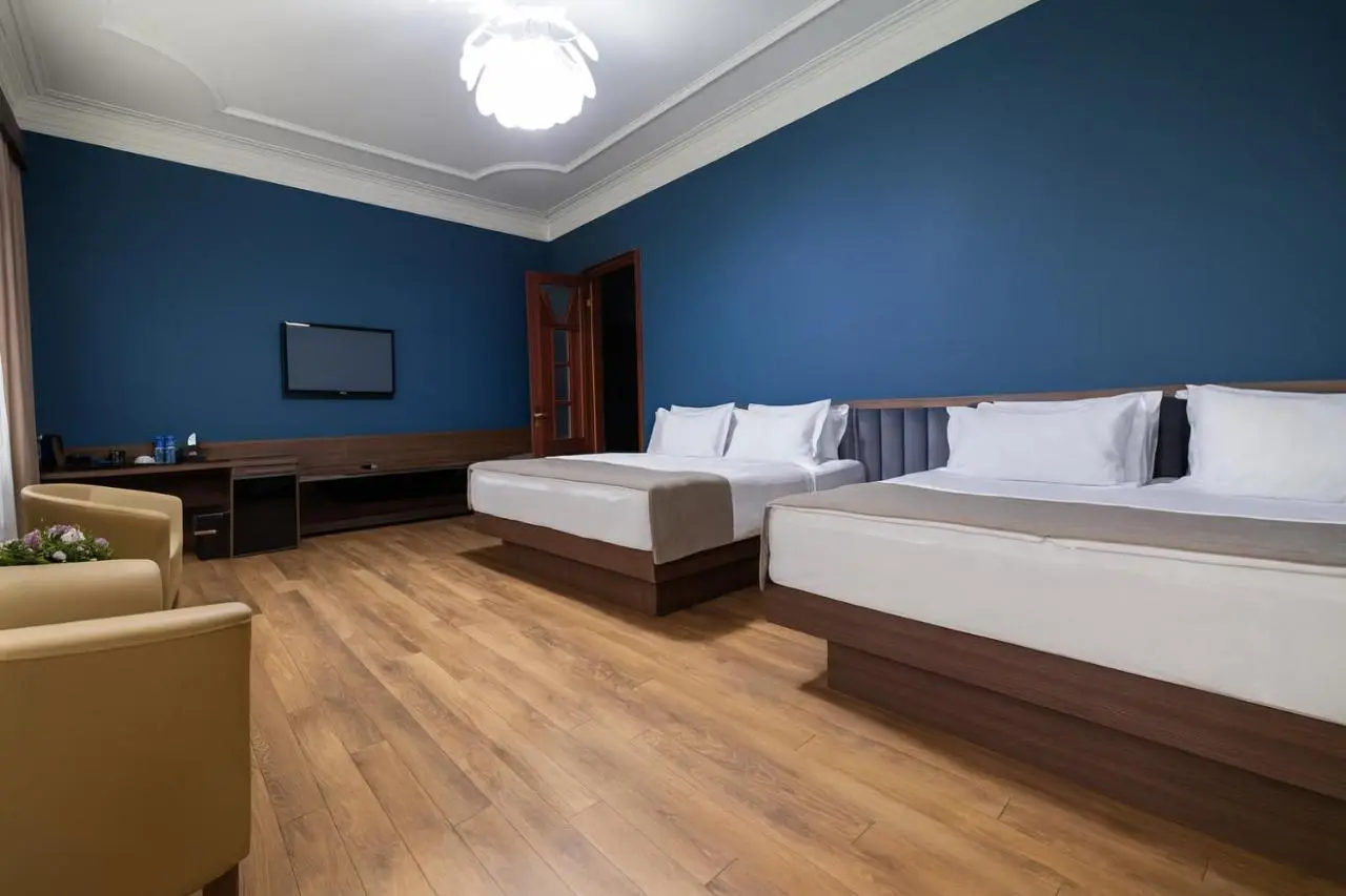 Golden Palace Hotel