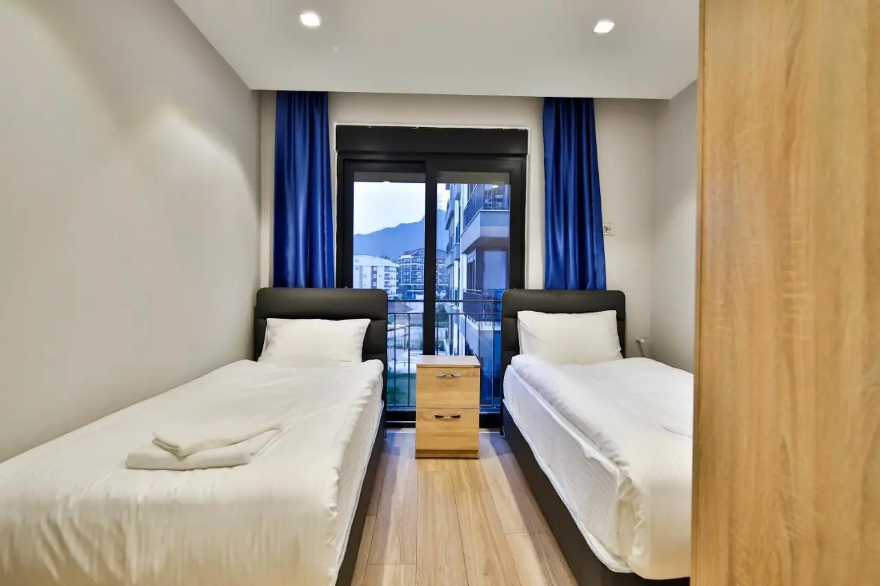MENE SUITES