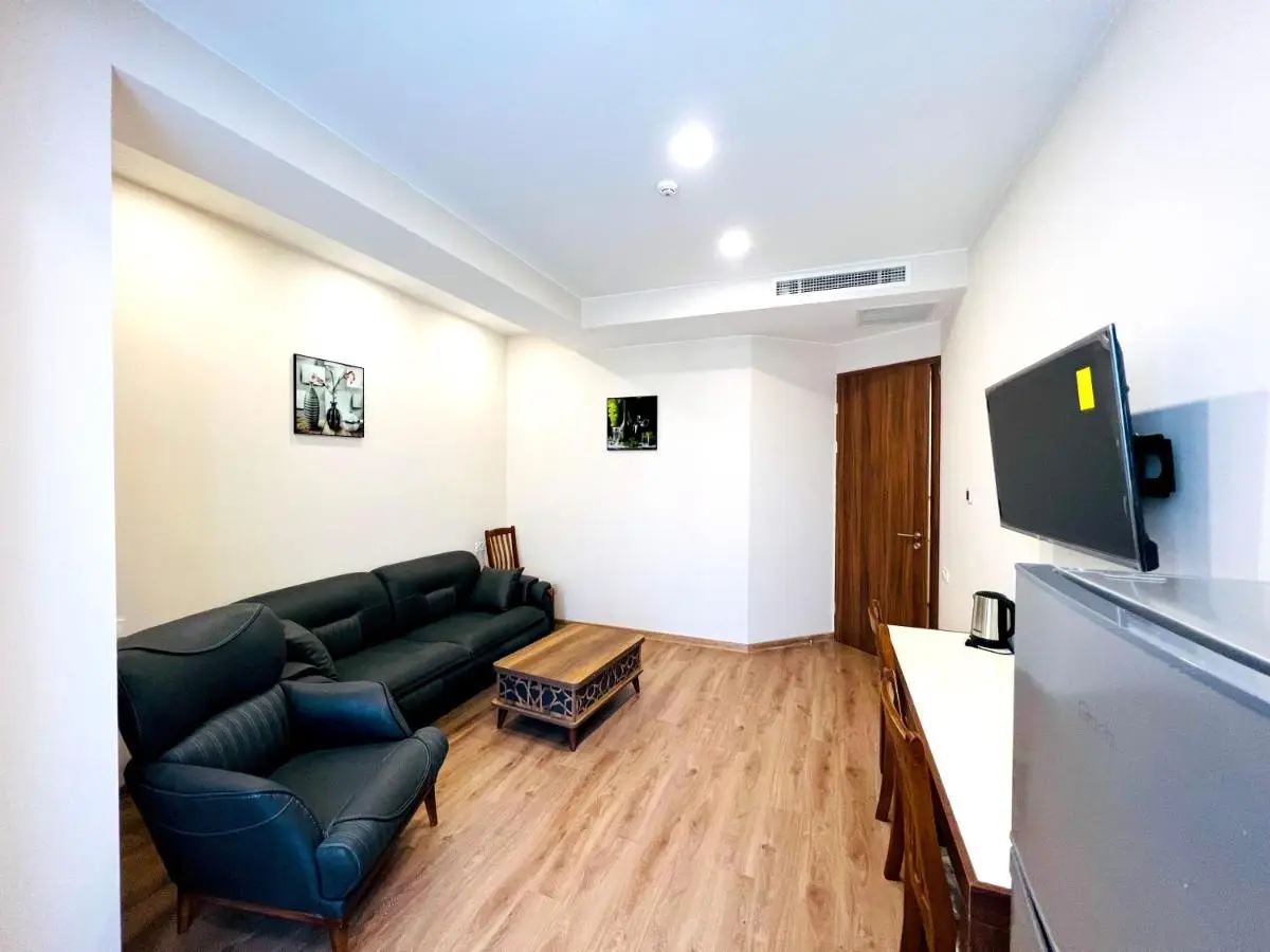 HOTEL WEST TBILISI
