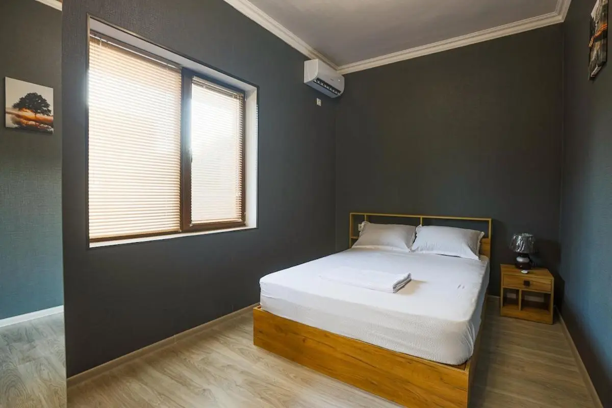 Brand-New 2BR House with Garden