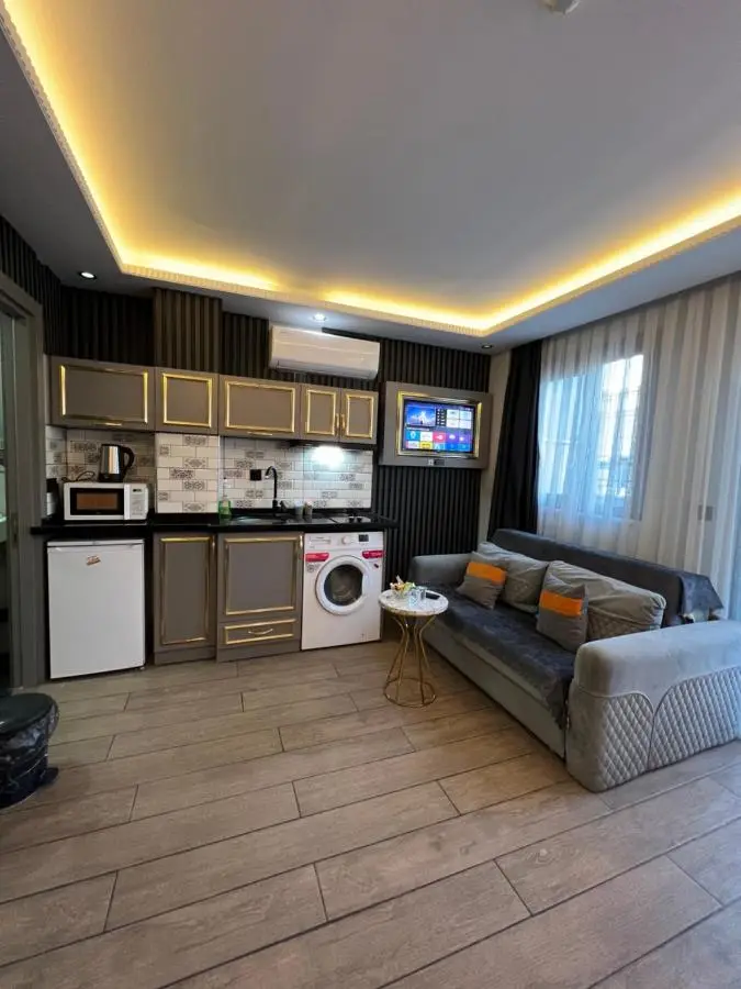 Taksim Larissa hotel suites